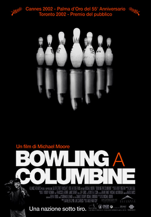 BOWLING A COLUMBINE (2002) (-)